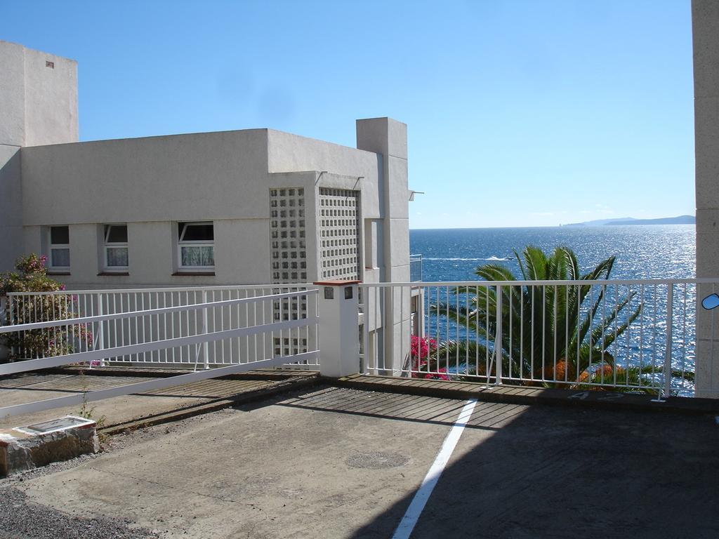 Apartament Belvedere Roses Szoba fotó
