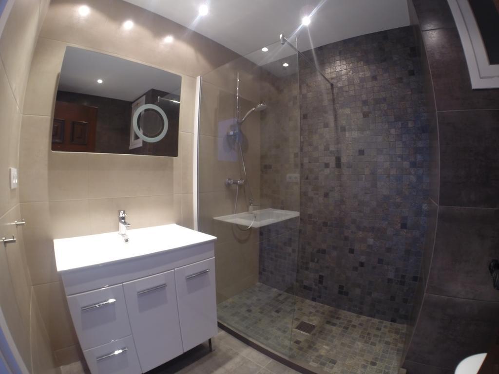 Apartament Belvedere Roses Szoba fotó